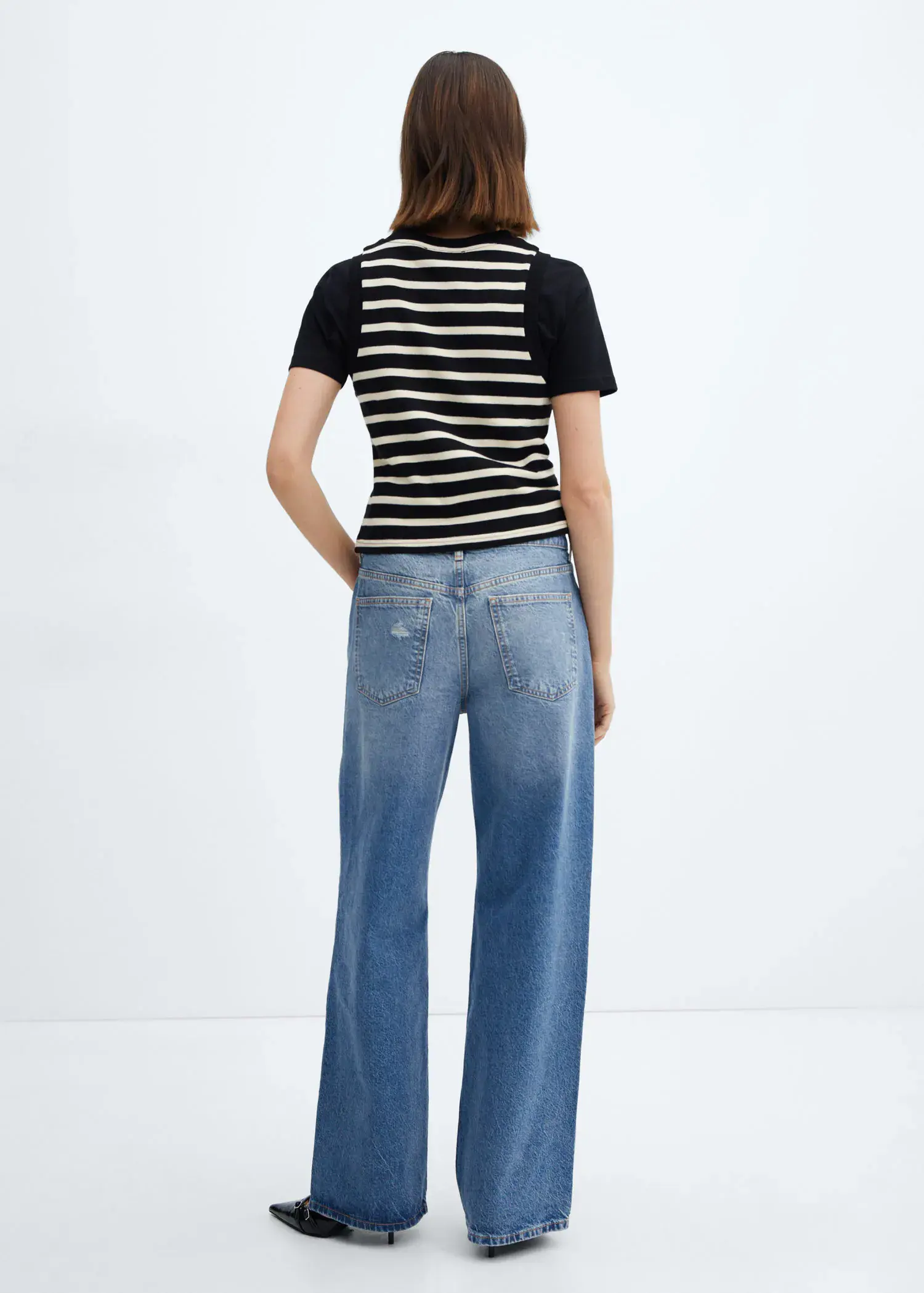 Mango Loose mid-rise wideleg jeans. 3