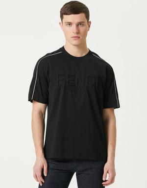 Siyah Logolu Omuzları Şeritli T-shirt