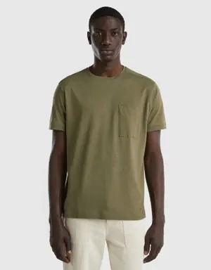t-shirt in linen blend with pocket