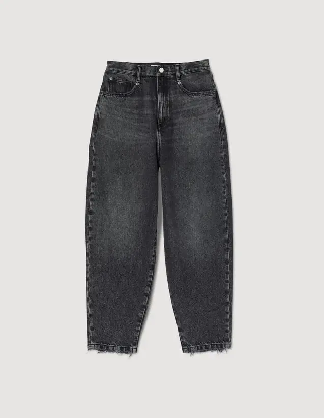 Sandro Oversized frayed jeans. 2