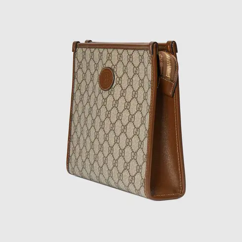 Gucci Beauty case with Interlocking G. 2