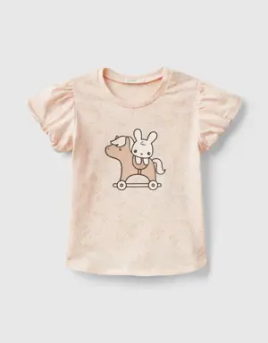 t-shirt with bunny print