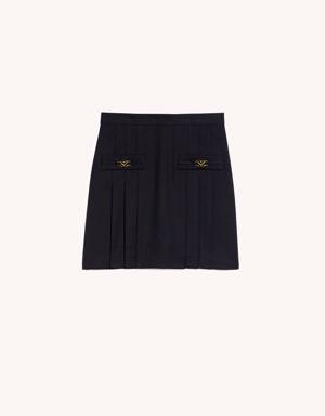 Short skirt with stitched pleats