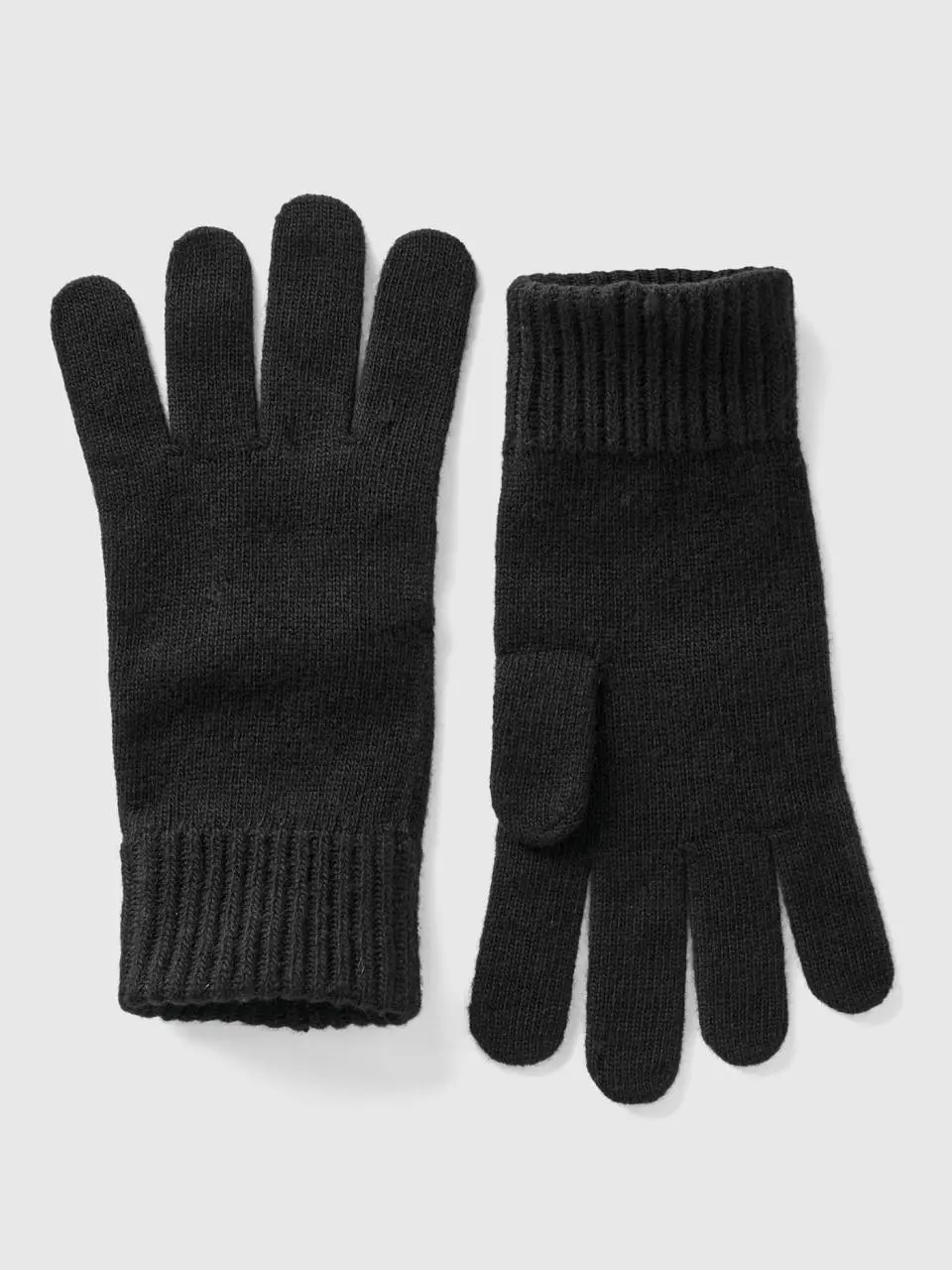 Benetton gloves in pure virgin wool. 1