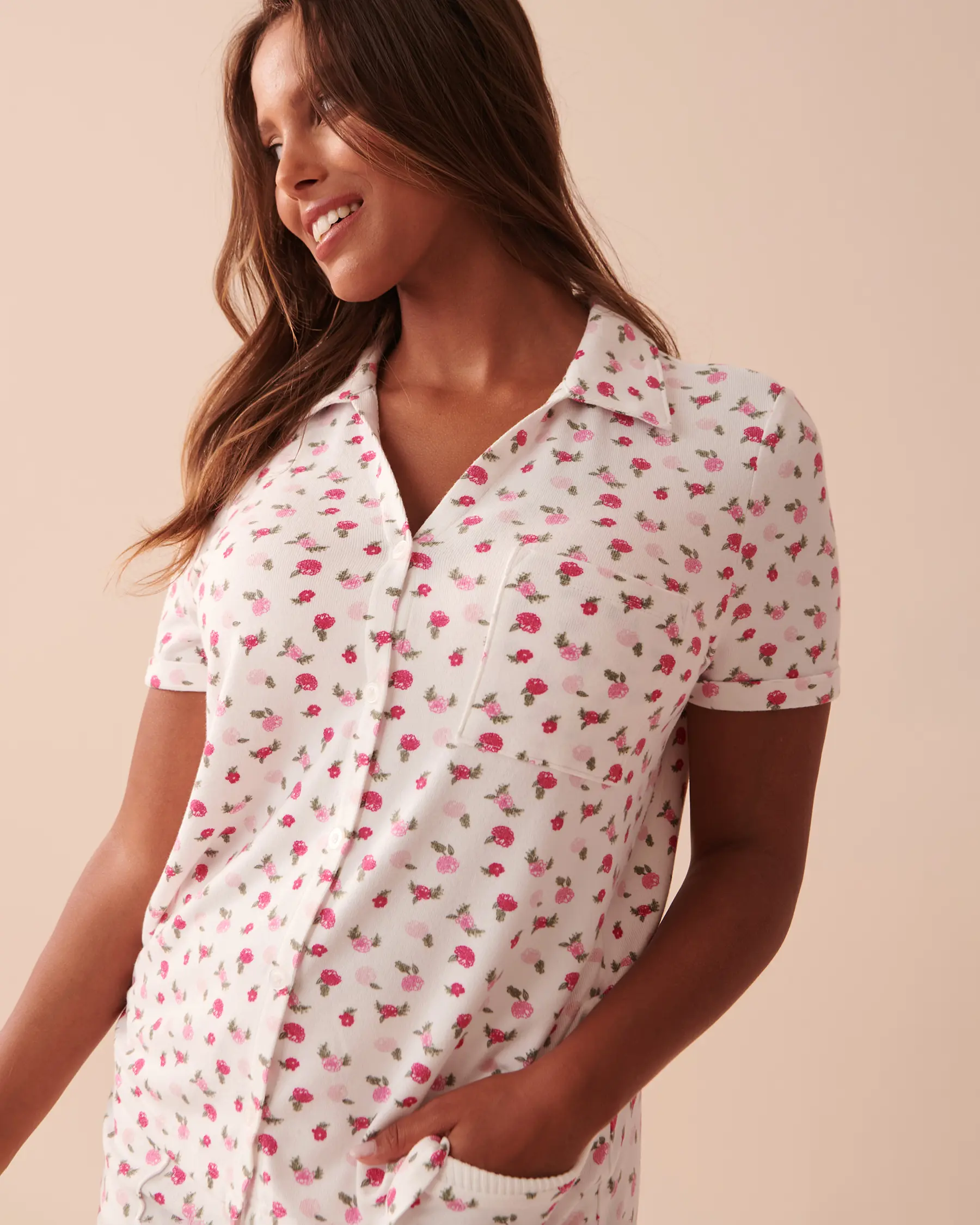 La Vie en Rose Recycled Fibers Floral Button-down Shirt. 3