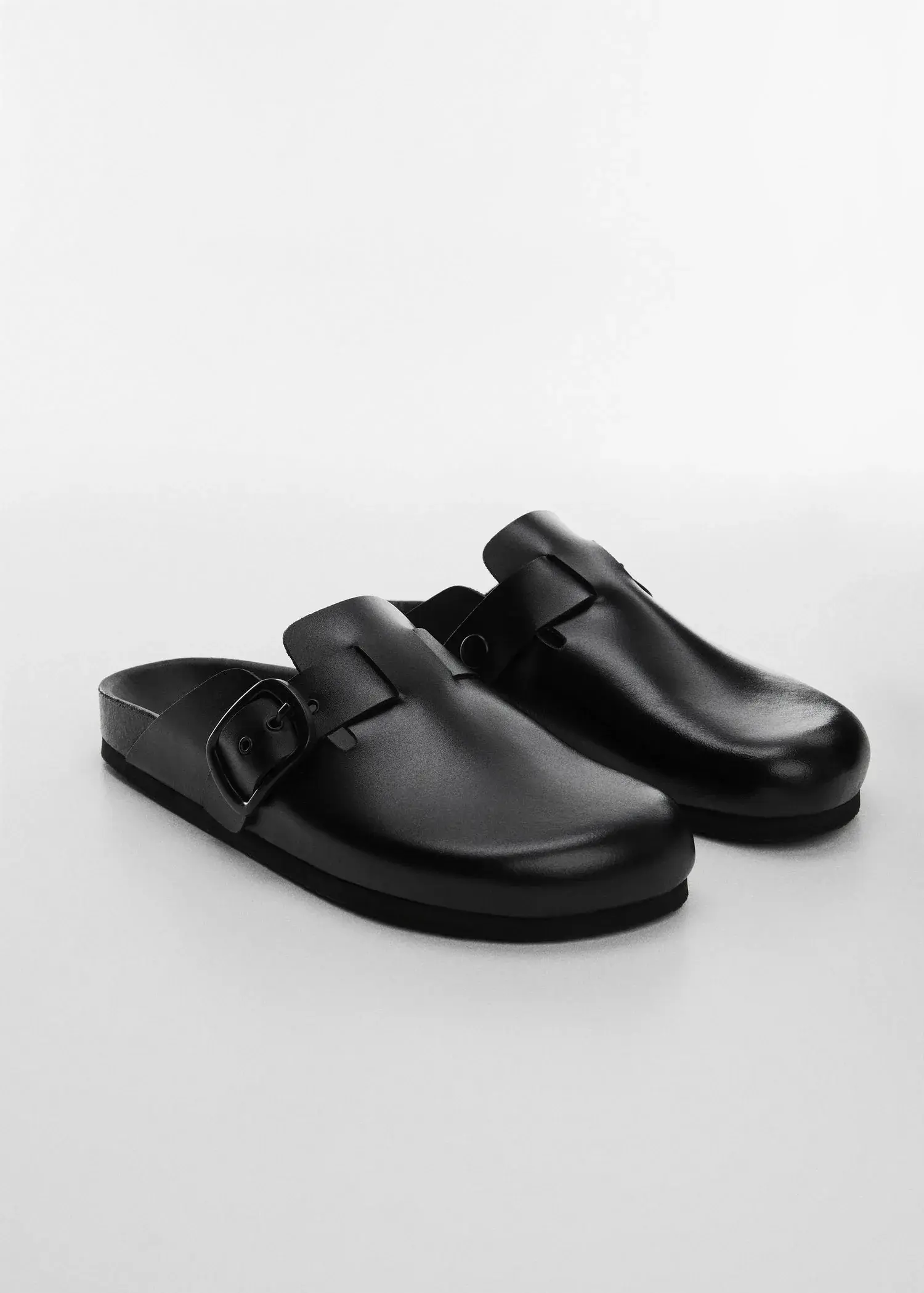 Mango Leather clogs with buckle. 1