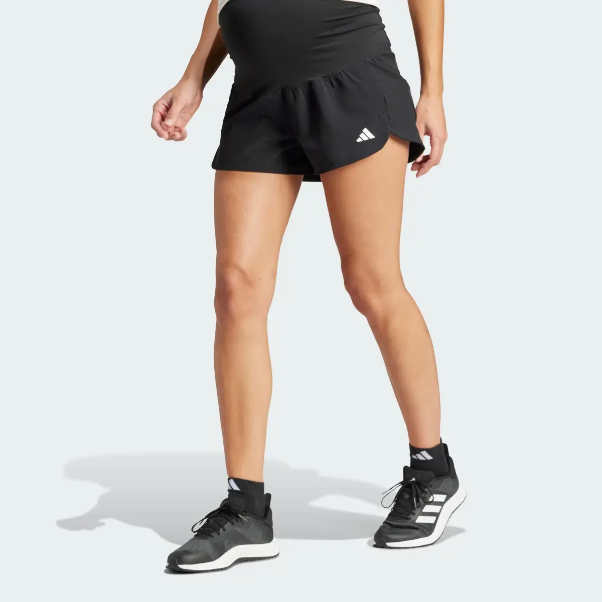 Adidas Pacer Woven Stretch Training Maternity Şort. 1