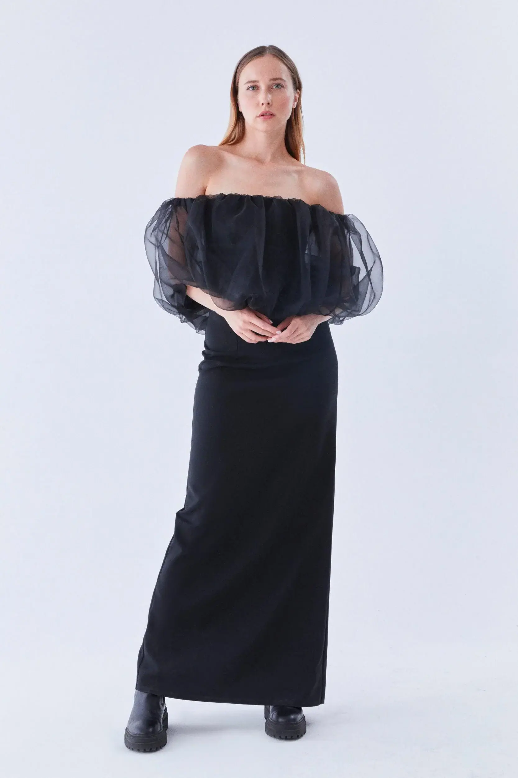 Roman Black Sleeveless gown - 2 / BLACK. 1