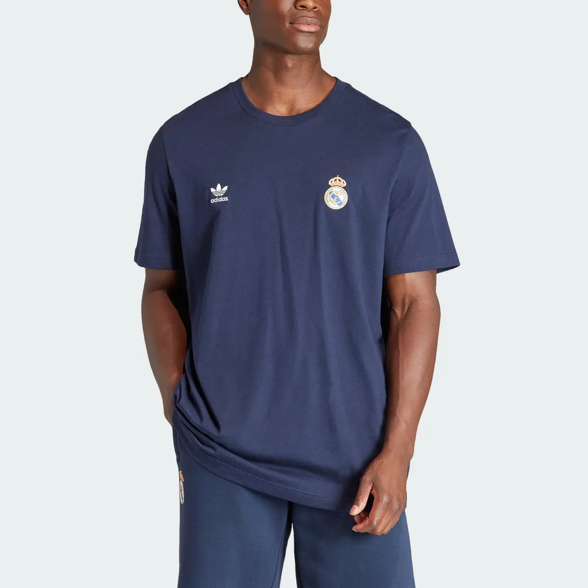 Adidas Camiseta Real Madrid Essentials Trefoil. 1