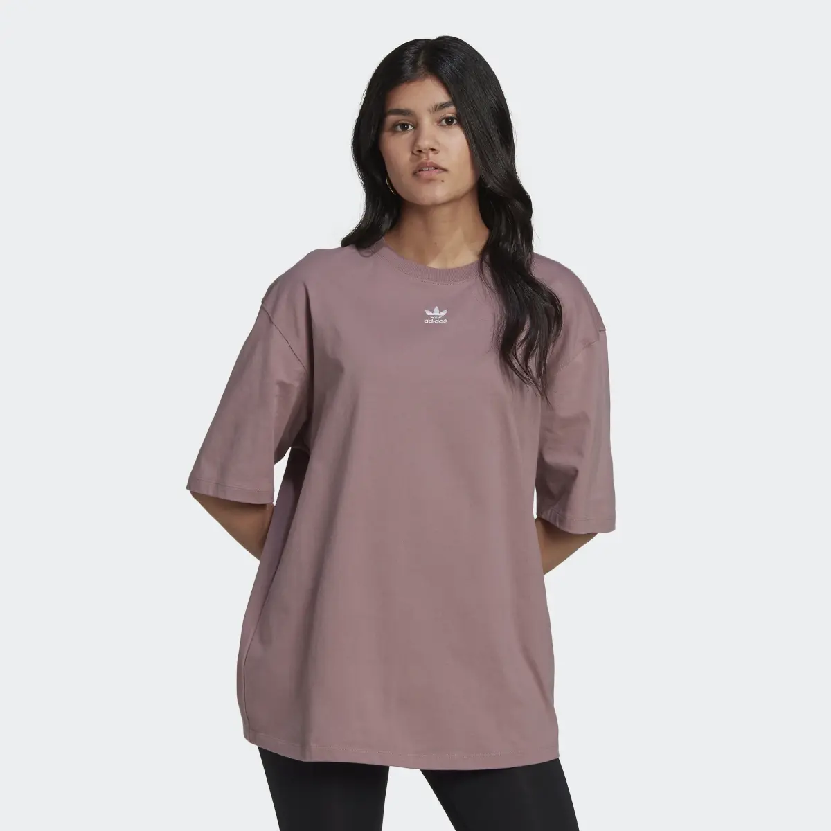 Adidas Adicolor Essentials Tee. 2