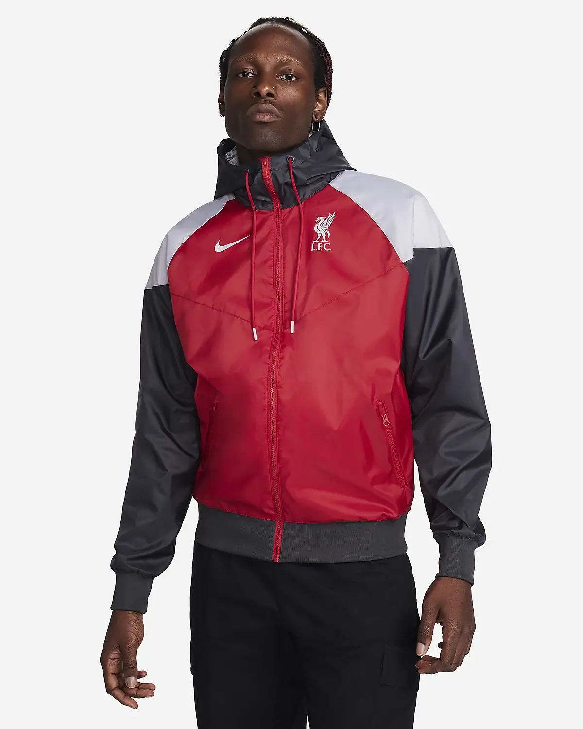 Nike Liverpool F.C. Sport Essentials Windrunner. 1