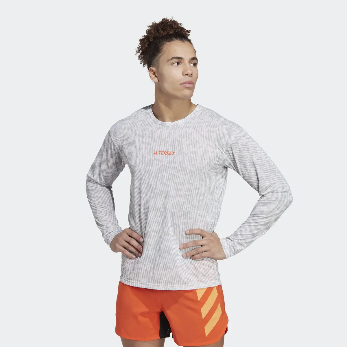 Adidas Terrex Trail Running Long Sleeve Tee. 2