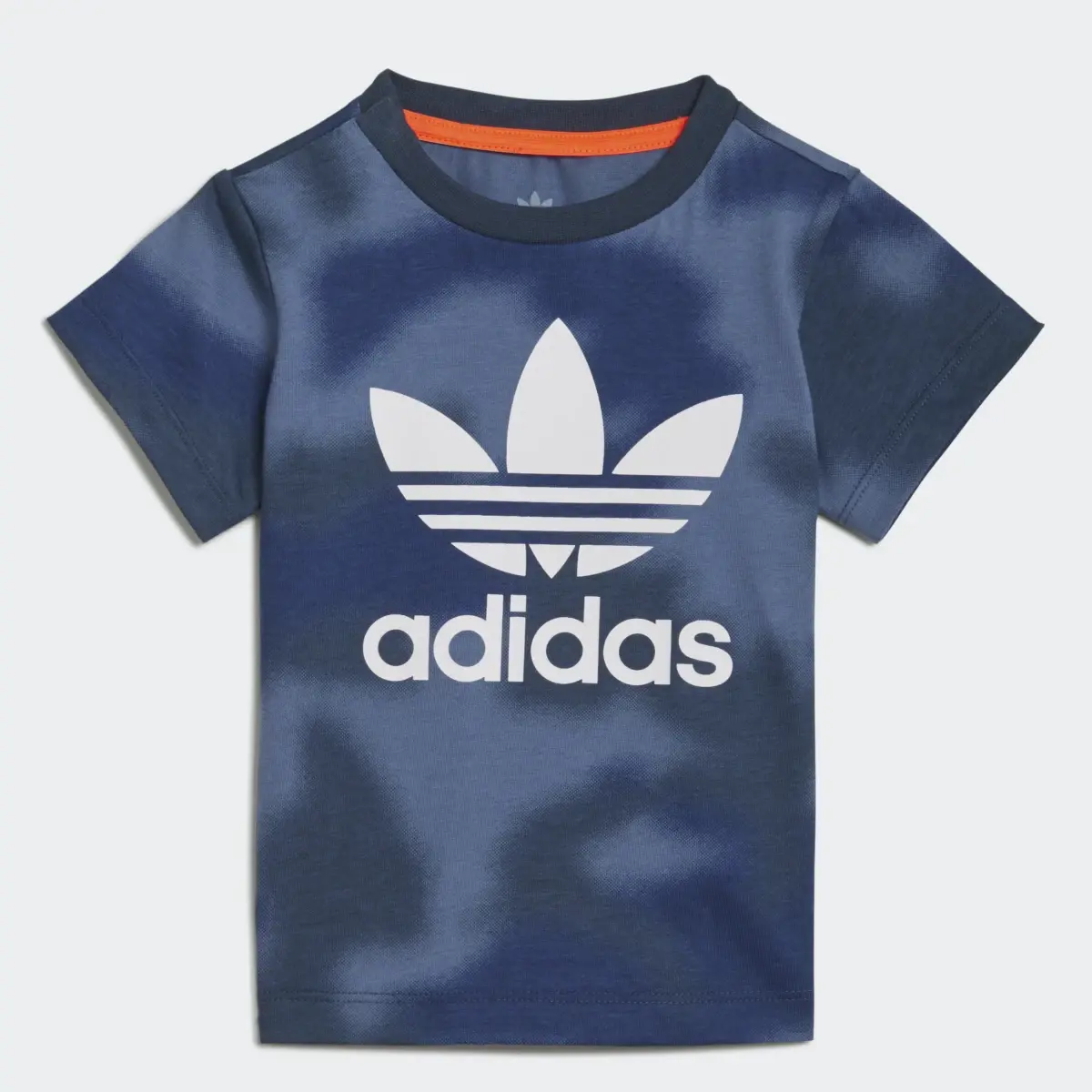 Adidas Playera con Estampado de Camuflaje. 1