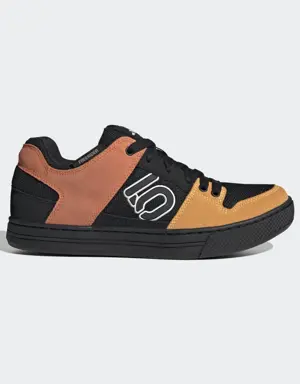 Adidas FIVE TEN FREERIDER MOUNTAIN BIKE SHOES. 2 Adidas FIVE TEN FREERIDER MOUNTAIN BIKE SHOES. 2
