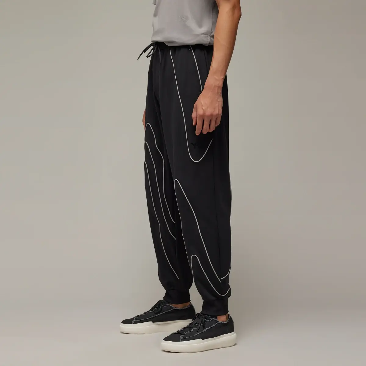 Adidas Y-3 Tracksuit Bottoms. 2