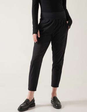 Nolita Slim Tapered Crop Pant black