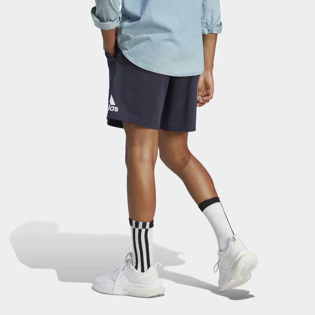 Adidas Essentials Logo Shorts. 2