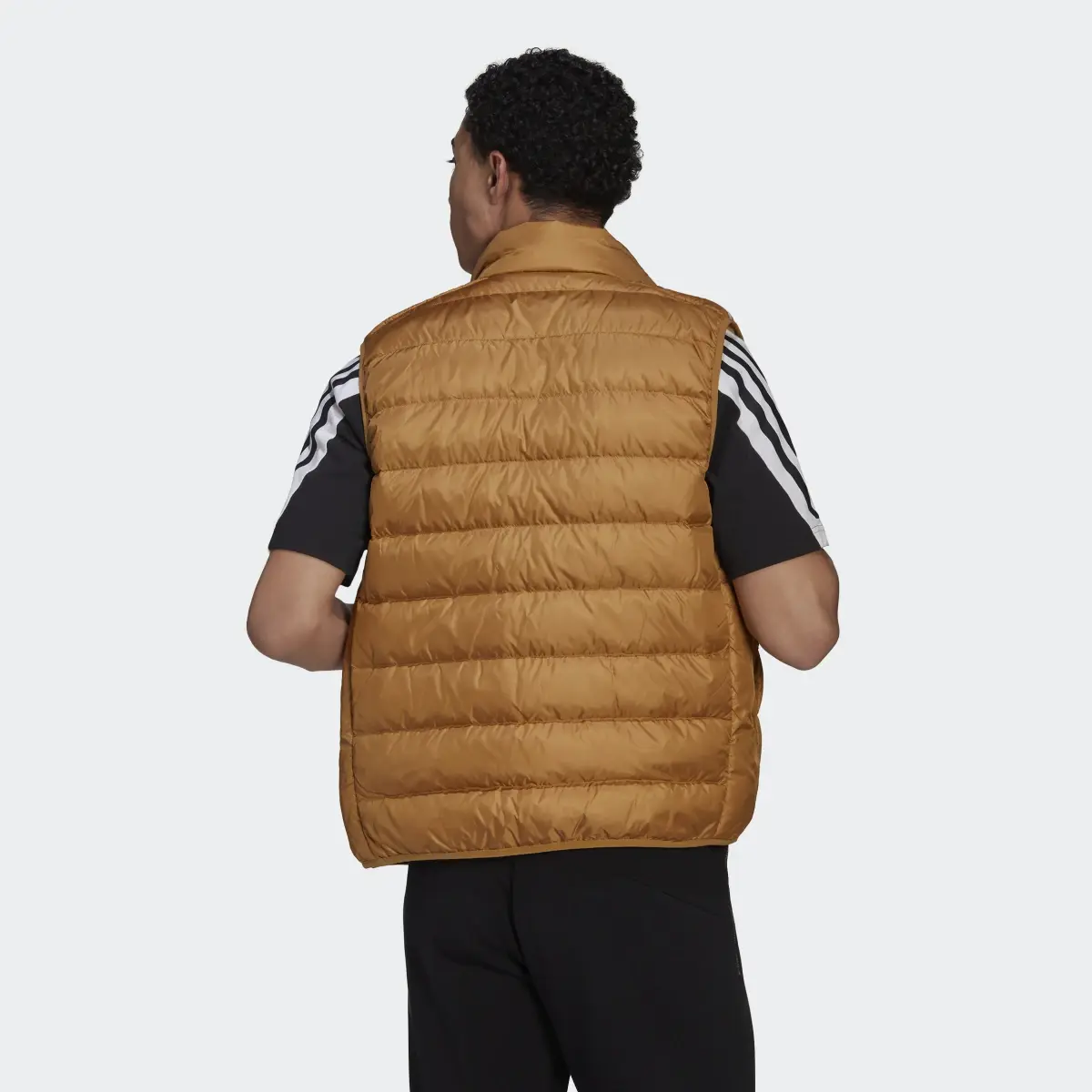 Adidas Essentials Light Down Vest. 3
