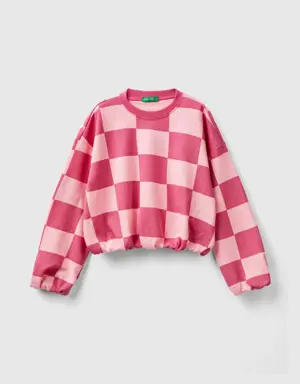 boxy fit checkered sweatshirt