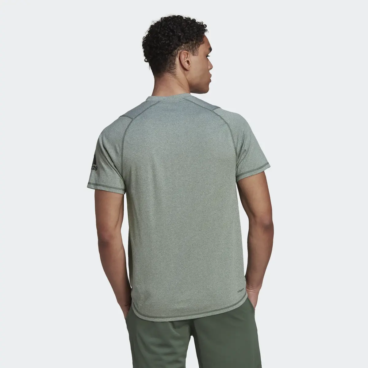 Adidas FreeLift Ultimate AEROREADY Designed 2 Move Sport Tee. 3