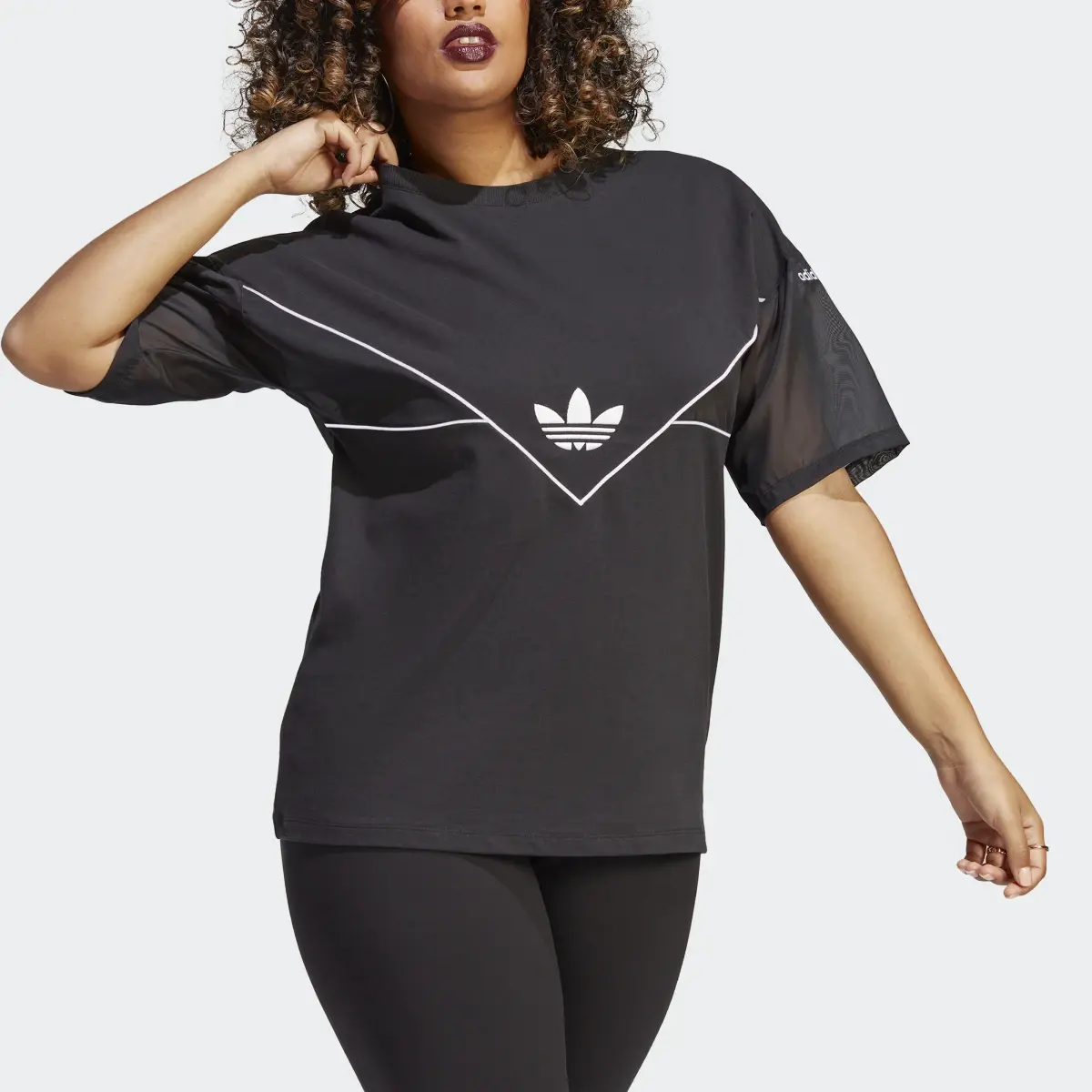 Adidas T-shirt Originals. 1