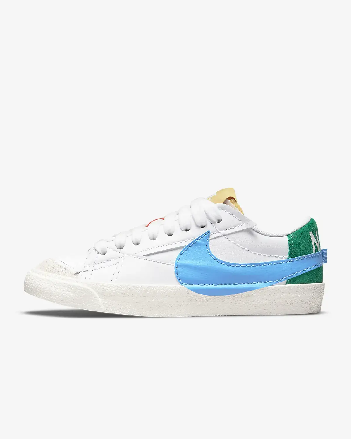 Nike Blazer Low '77 Jumbo. 1