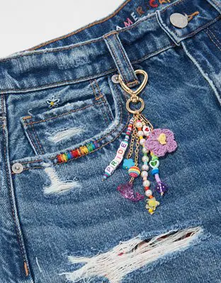 American Eagle O Pride Crochet Flower Belt Charm. 2 American Eagle O Pride Crochet Flower Belt Charm. 2