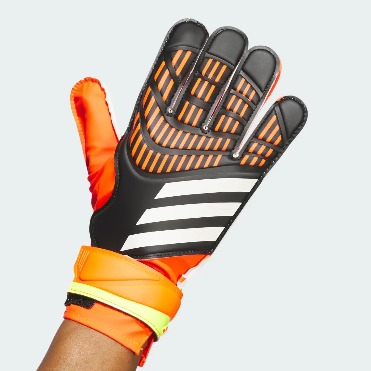 Adidas Guantes de Arquero Predator para Entrenamientos. 1