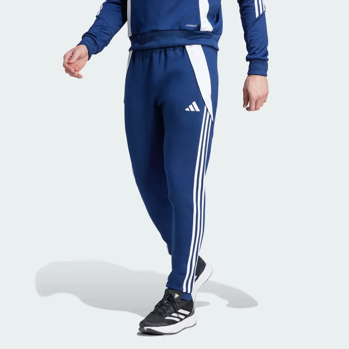 Adidas Spodnie dresowe Tiro 24. 1