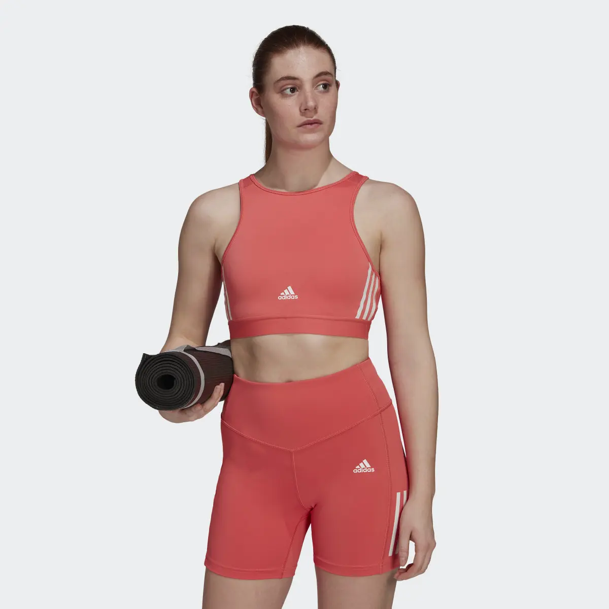 Adidas Top Deportivo de Entrenamiento Hyperglam AEROREADY Soporte Ligero. 2