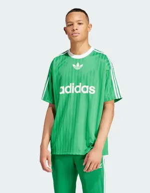 Adidas Adicolor Tee. 2 Adidas Adicolor Tee. 2
