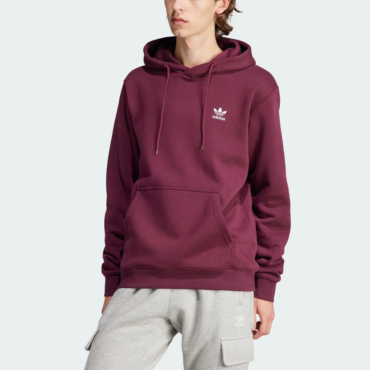 Adidas Trefoil Essentials Hoodie. 1