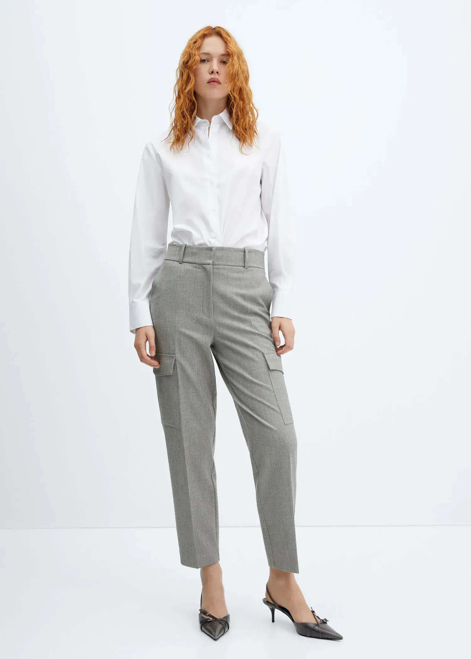 Mango Suit trousers with side pockets. 2