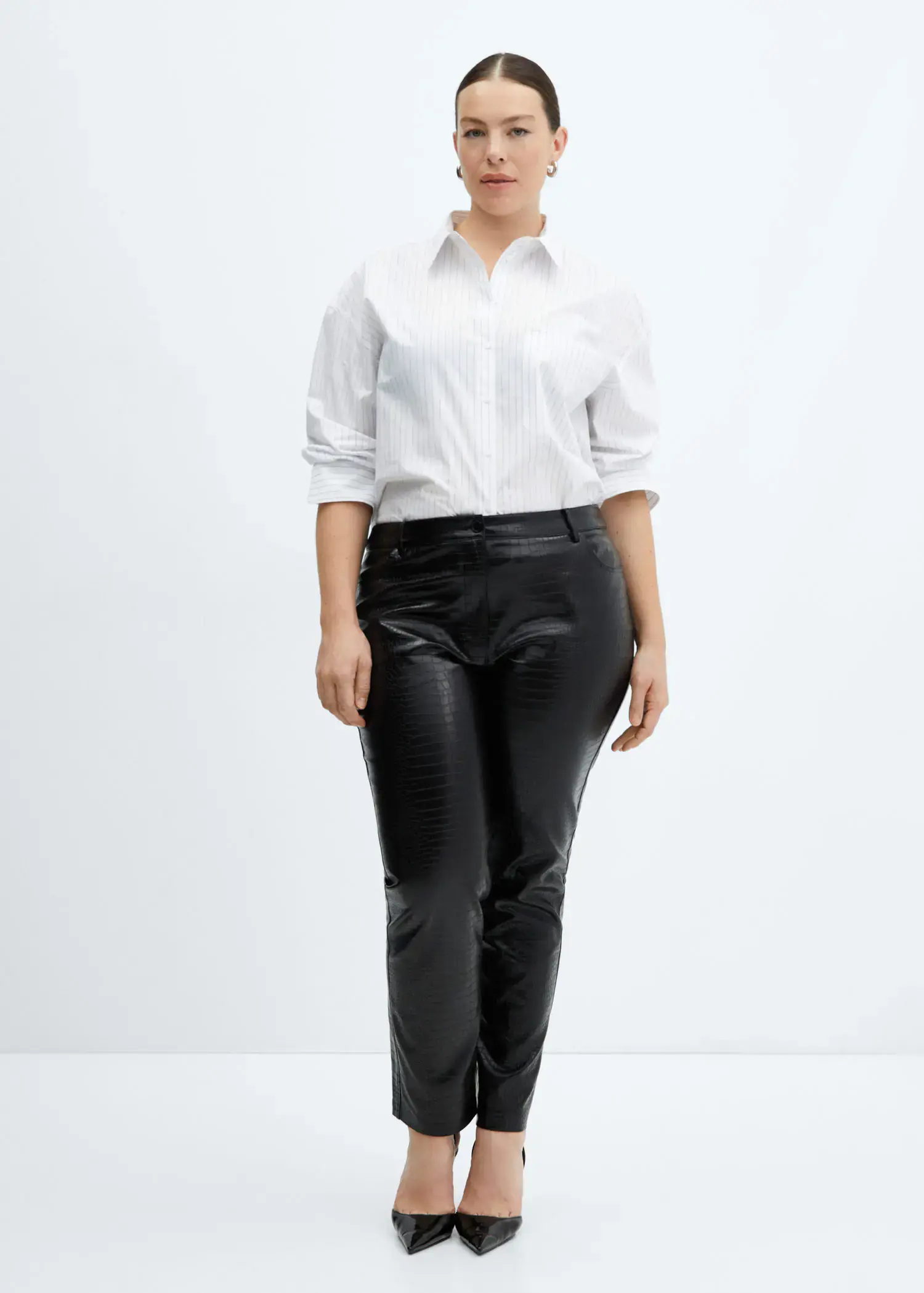 Mango Coco-effect straight trousers. 1