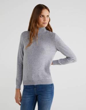 Light gray turtleneck in pure Merino wool