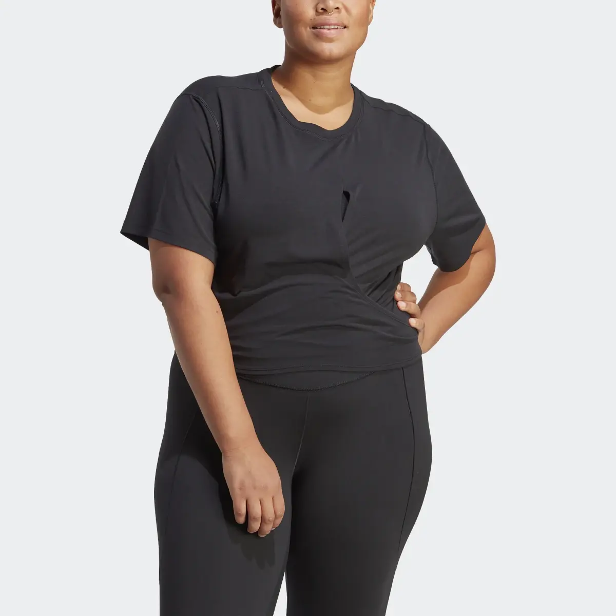 Adidas Yoga Studio Tee (Plus Size). 1