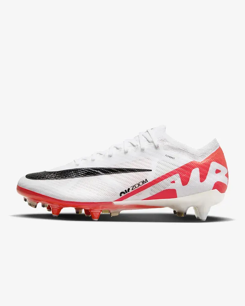 Nike Mercurial Vapor 15 Elite. 1