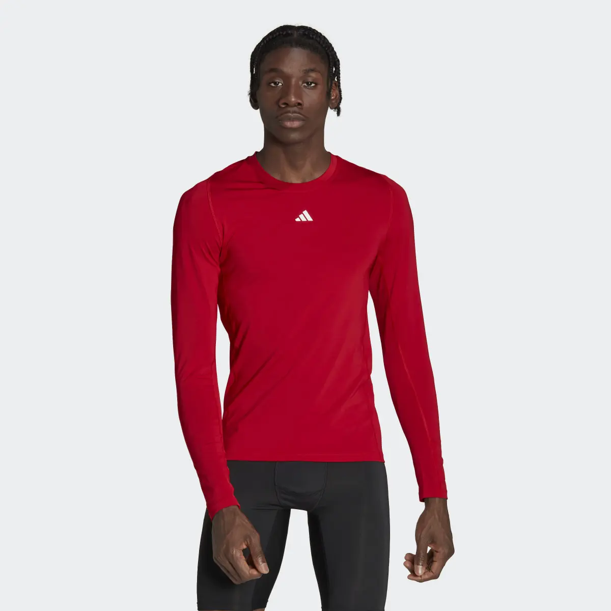 Adidas Playera Techfit AEROREADY Manga Larga. 2