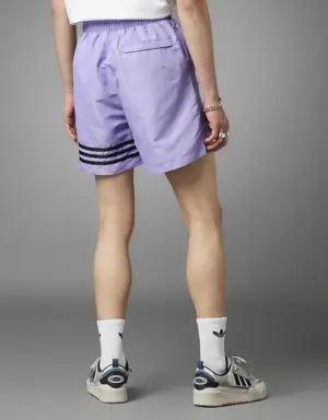 Adidas Adicolor Neuclassics Shorts. 2 Adidas Adicolor Neuclassics Shorts. 2
