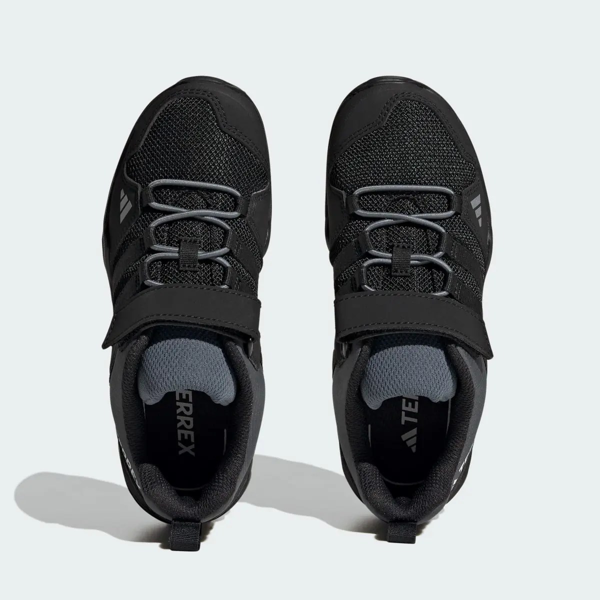 Adidas Terrex AX2R Hook-and-Loop Yürüyüş Ayakkabısı. 3