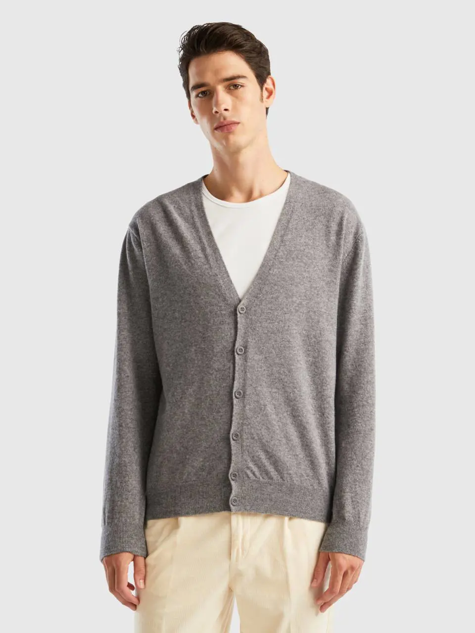 Benetton gray v-neck cardigan in pure merino wool. 1