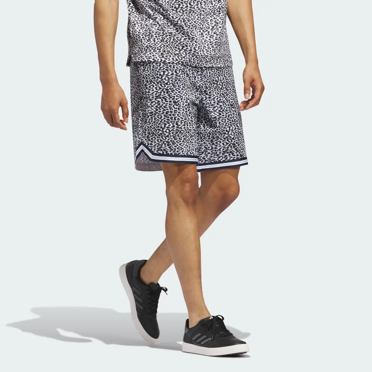 Adidas Adicross Delivery Printed Shorts. 3