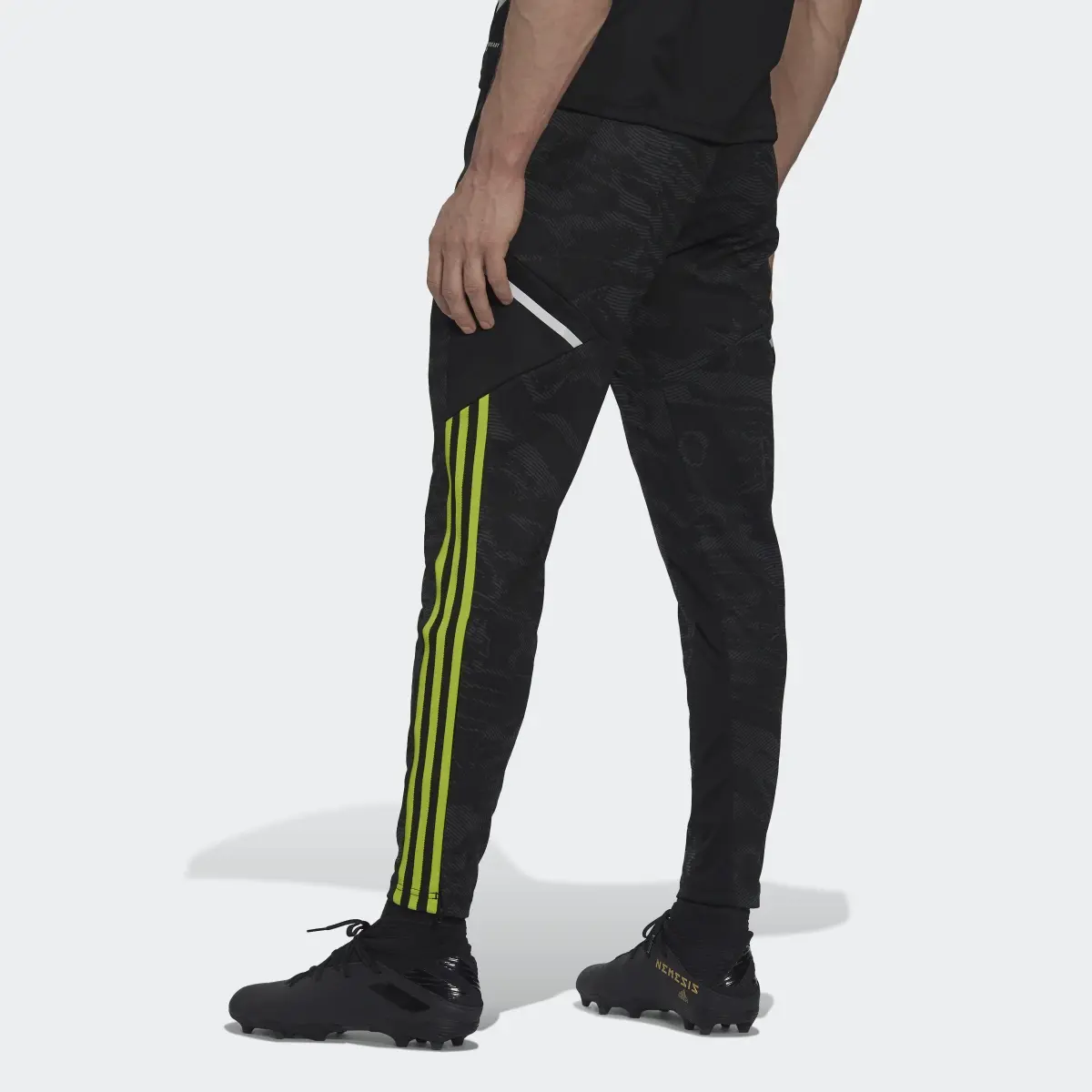 Adidas Pantaloni da allenamento Condivo 22 Manchester United FC. 2