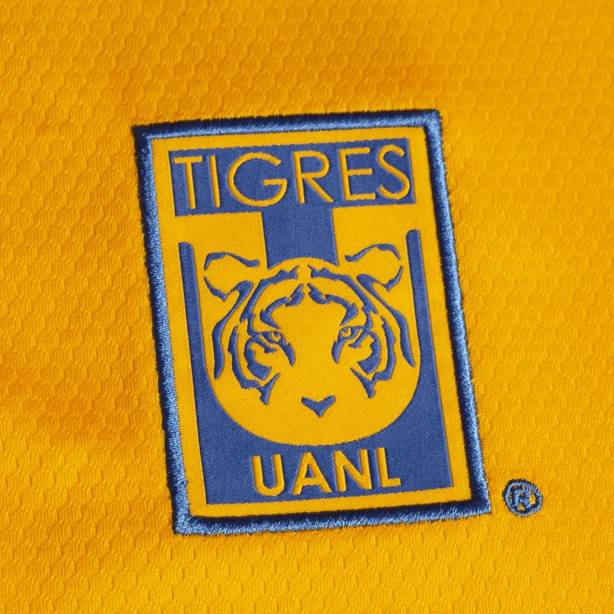 Adidas Jersey Uniforme de Local Tigres UANL 22/23. 3