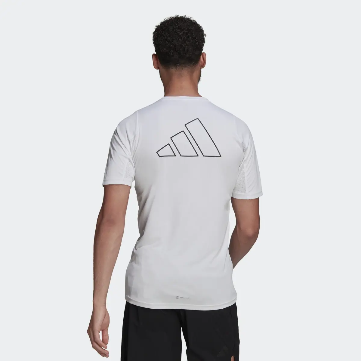 Adidas T-shirt Run Icons Running. 3