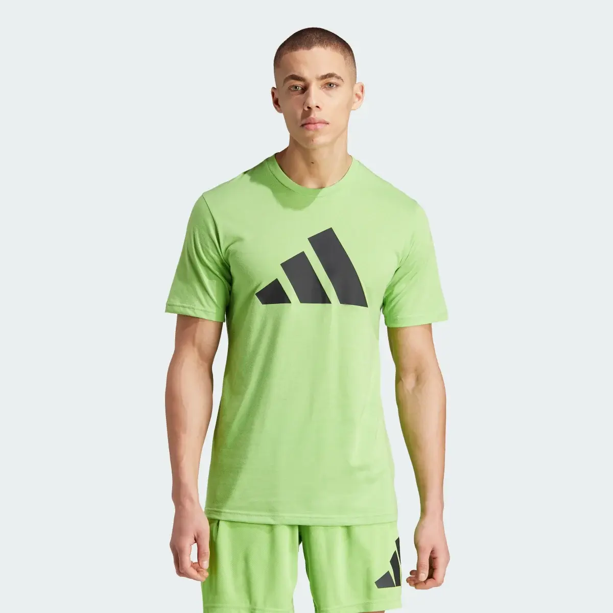 Adidas Playera Deportiva Train Essentials Feelready Logo. 2