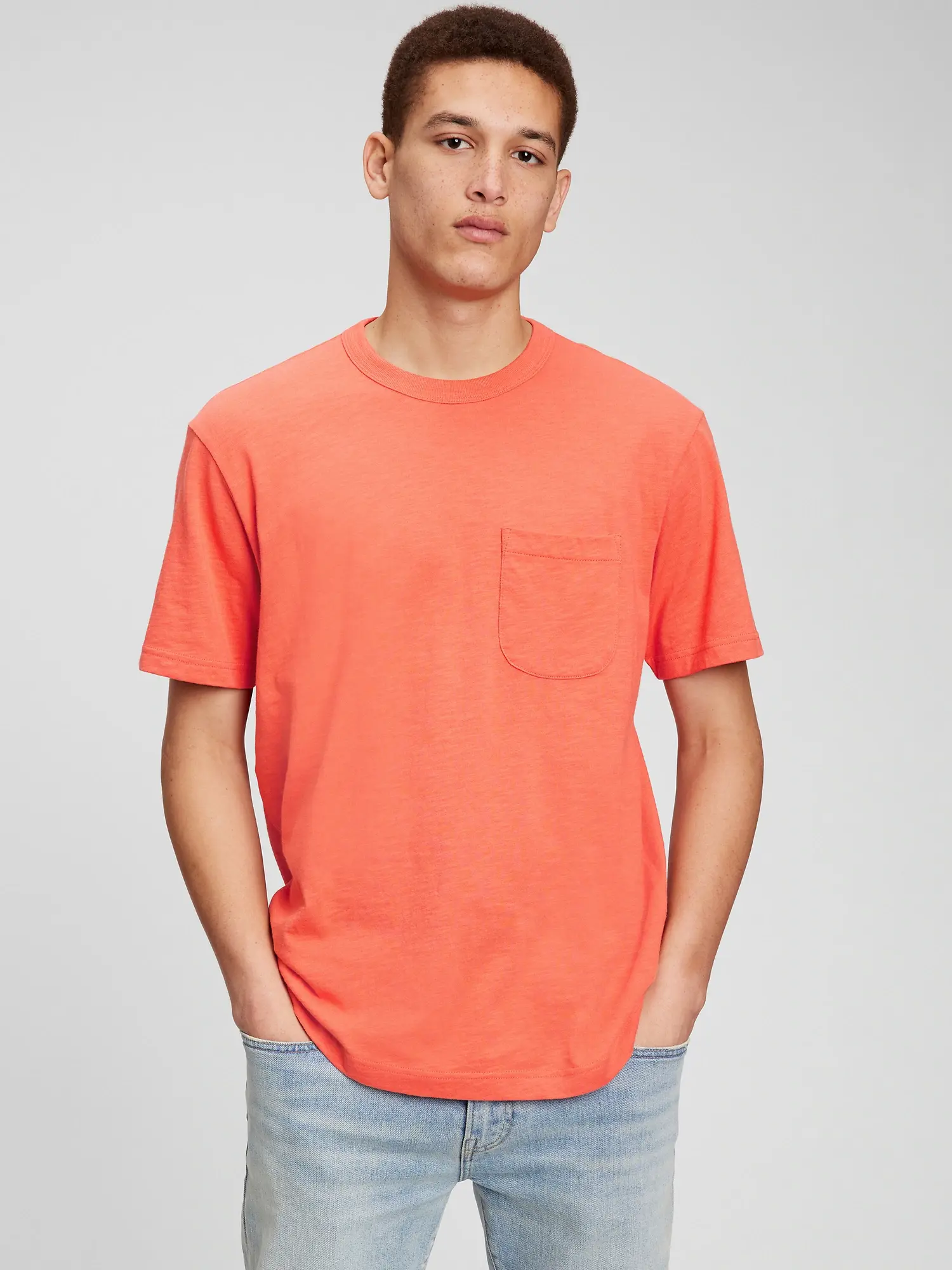 Gap Classic Fit Slub Pocket T-Shirt orange. 1