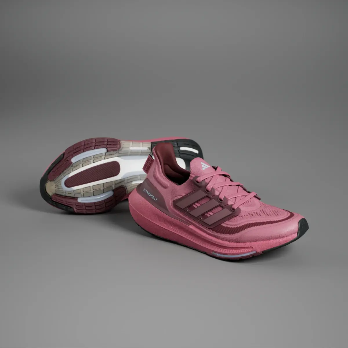 Adidas Ultraboost Light Koşu Ayakkabısı. 1
