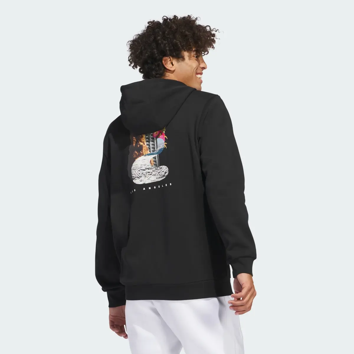 Adidas LA Graphic Hoodie. 3