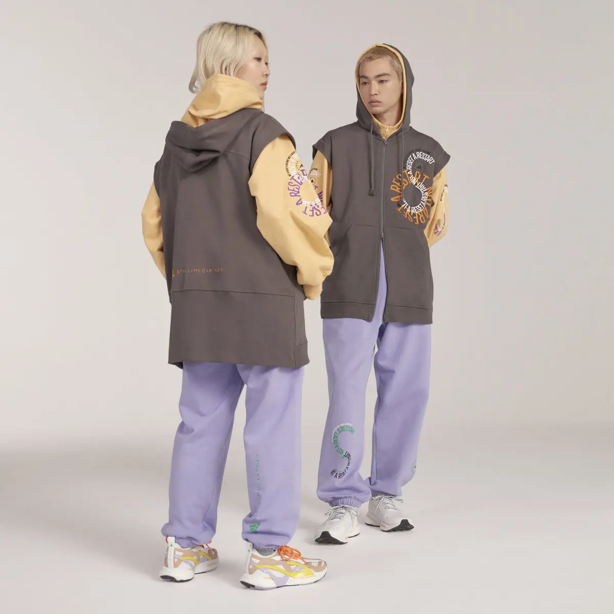 Adidas by Stella McCartney Sportswear Jogginghose – Genderneutral. 1